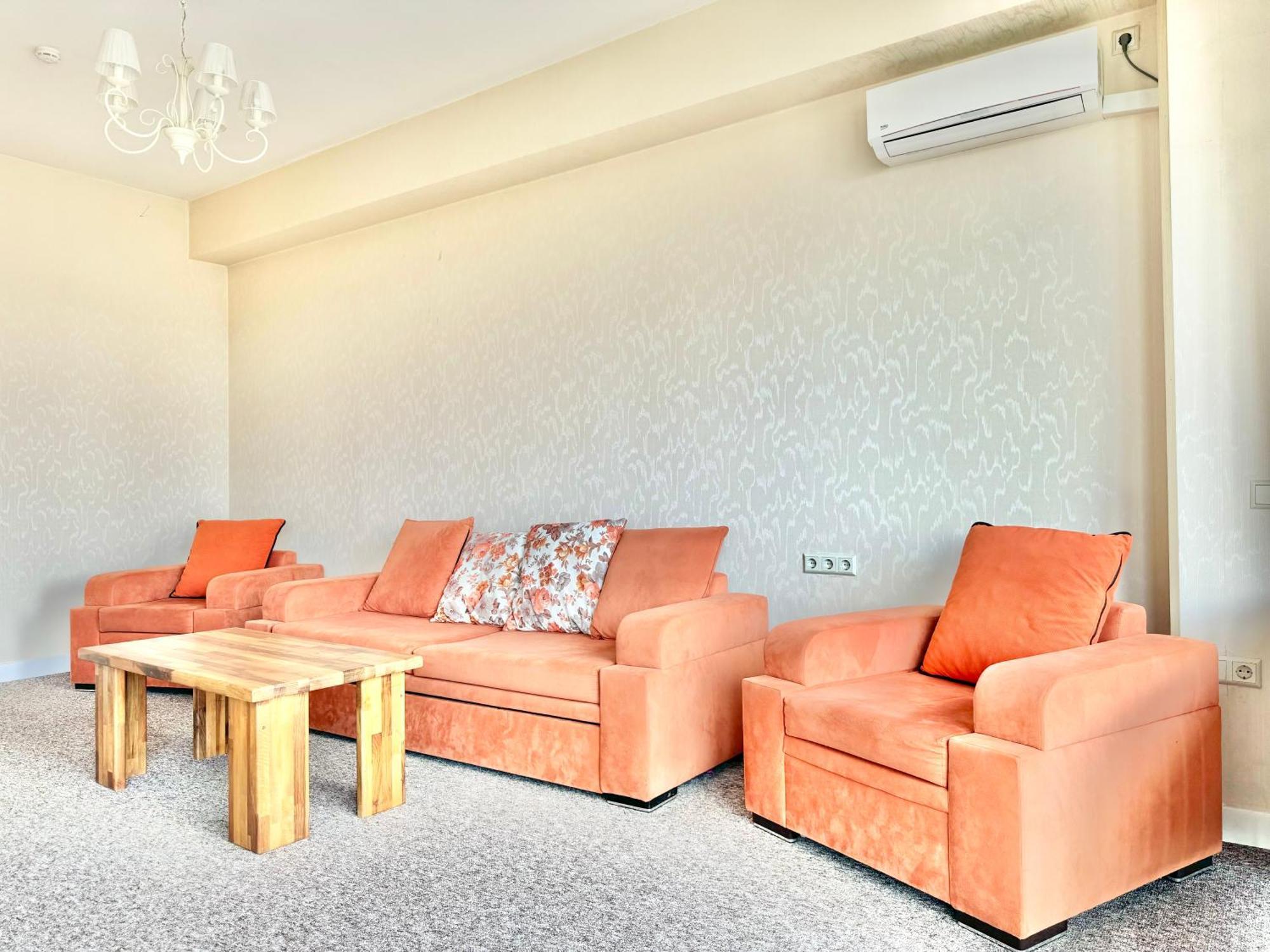 Full Comfort Apartment At Chavchavadze Tbilisi Exterior photo
