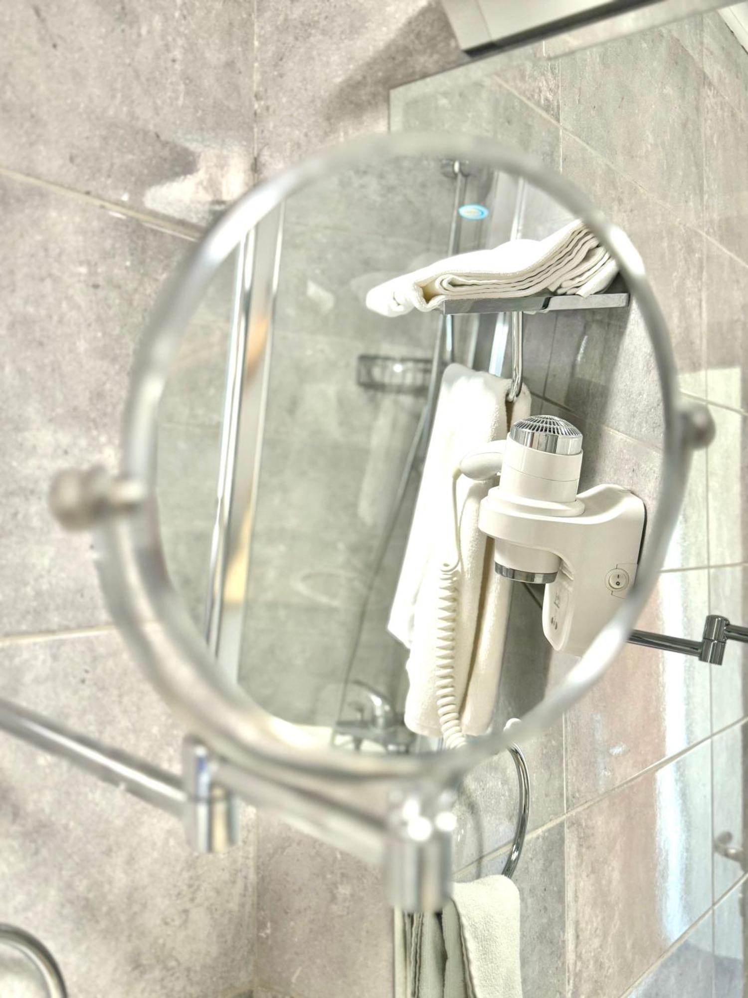 Full Comfort Apartment At Chavchavadze Tbilisi Exterior photo